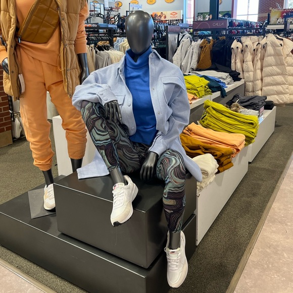 NWOT- THREAD & SUPPLY- Shirt Jacket in sky blue size L - Picture 3 of 10